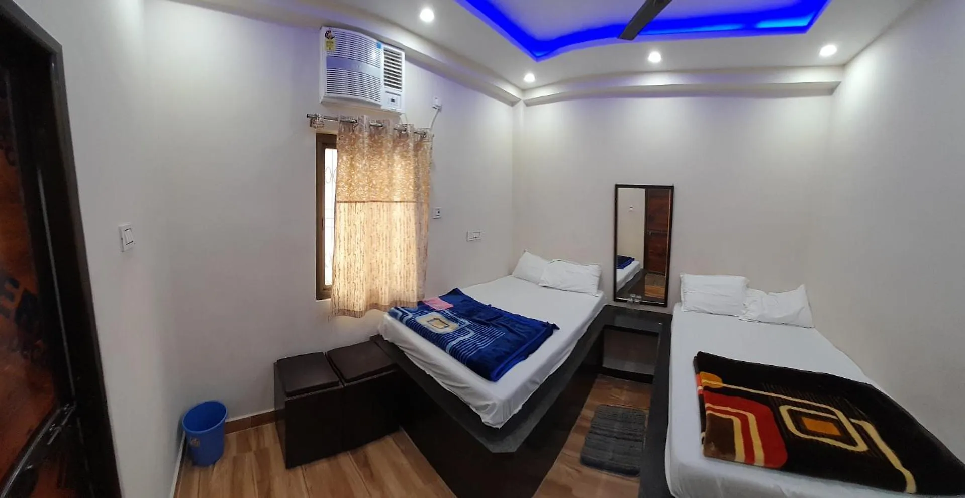 Amar Paying Guest House Varanasi India